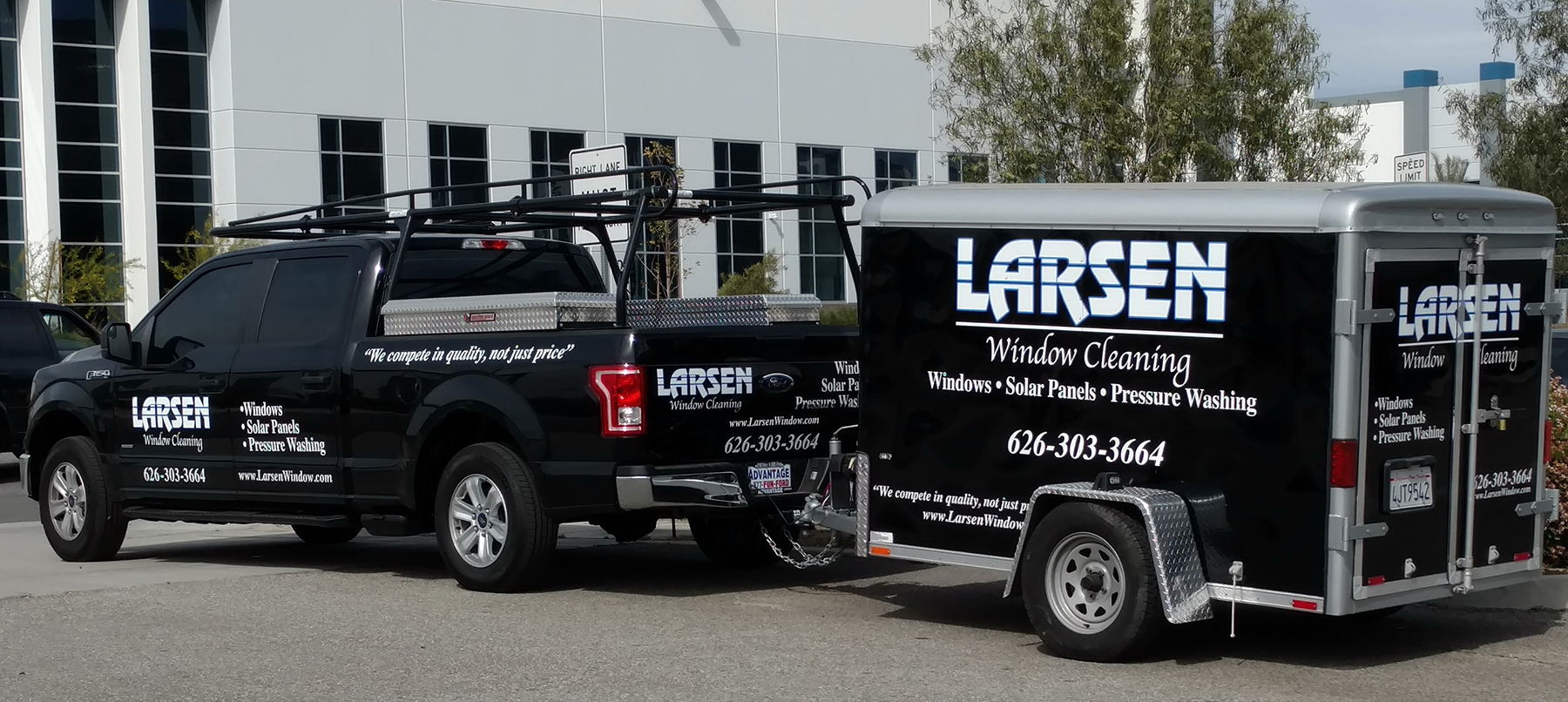 Larsen Window Trailer